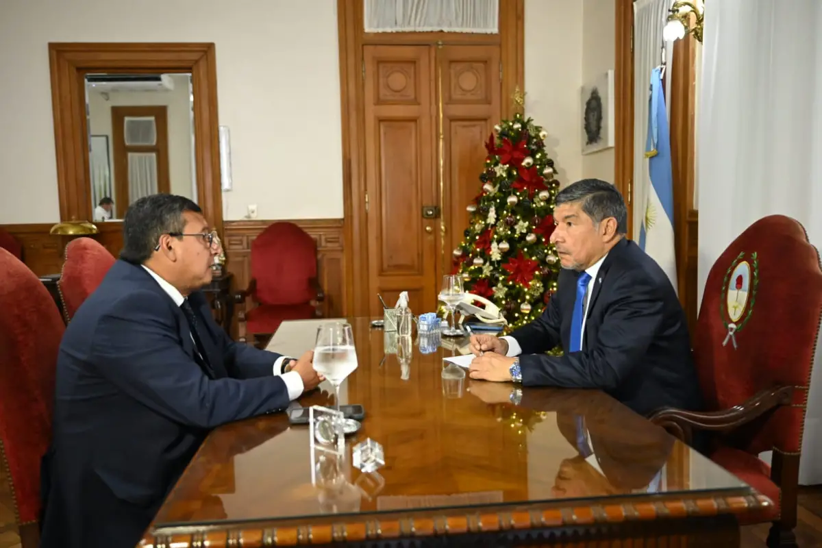 El ministro de Interior Darío Monteros y el vicegobernador Miguel Acevedo. COMUNICACIÓN PÚBLICA