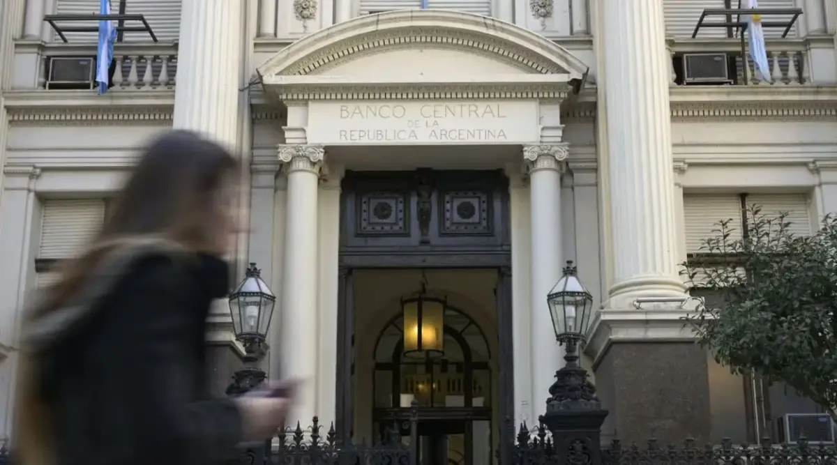 INTERVENCIONES. El Banco Central mantiene la operatoria de compra de divisas en el mercado para fortalecer el poder de fuego de las reservas.