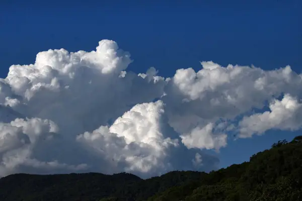 ¿Fin de semana aguado? Qué días y en qué horarios habrá tormentas en Tucumán