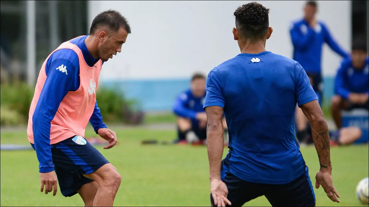 RUMBO A URUGUAY. Atlético Tucumán definió la lista de convocados para disputar la Serie Río de la Plata, en una gira que servirá para seguir ajustando el funcionamiento del equipo en plena pretemporada.