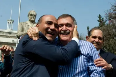 Jaldo y el dilema del poder: los espejos de Manzur y Alperovich