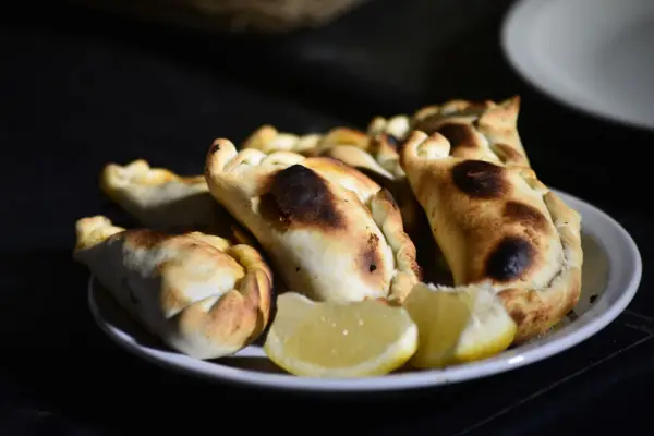 Los lejanos orígenes de la empanada tucumana