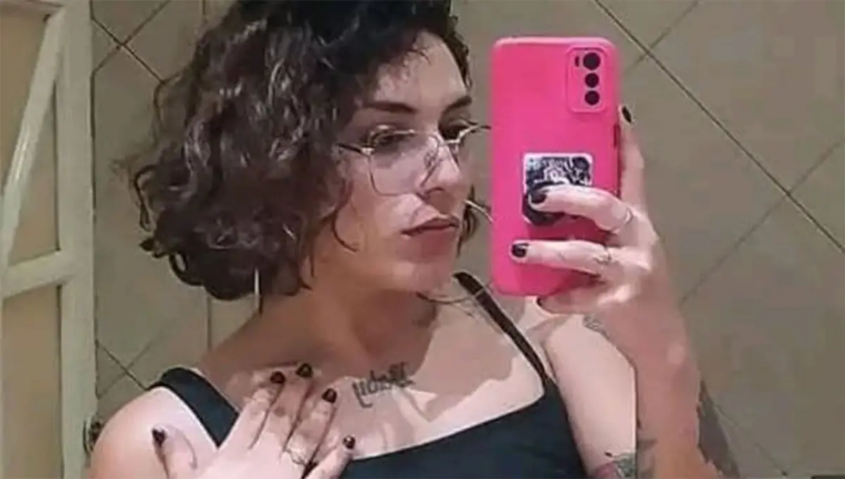 PISTAS. Los investigadores rastrean mensajes en sus redes sociales para descubrir al potencial asesino de Antonella Álvarez.