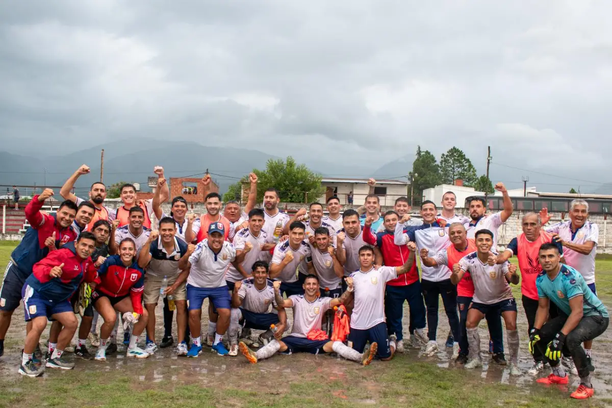 ÉPICA. Con corazón, temple y garra, el conjunto tucumano pudo dar vuelta el resultado y quedarse con la serie