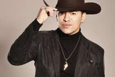 Murió el cantante colombiano Yeison Jiménez en un accidente aéreo