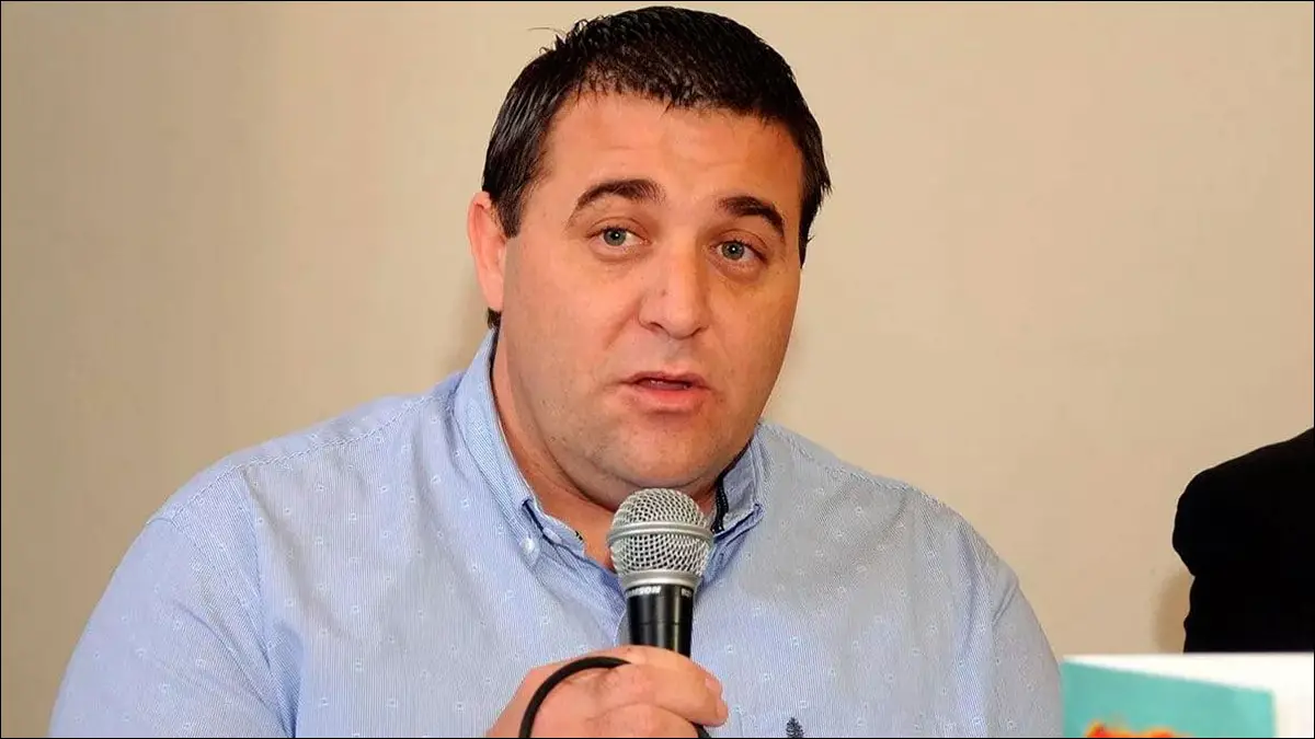 DIRIGENTE BAJO INVESTIGACIÓN. Pablo Toviggino, actual tesorero de la AFA, está señalado en causas judiciales mientras su paso por Comercio Central Unidos vuelve a quedar asociado a un club sin obras ni mejoras estructurales.