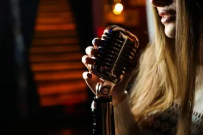 Dictan un taller gratuito de canto para adolescentes y jóvenes en Yerba Buena: cómo inscribirse