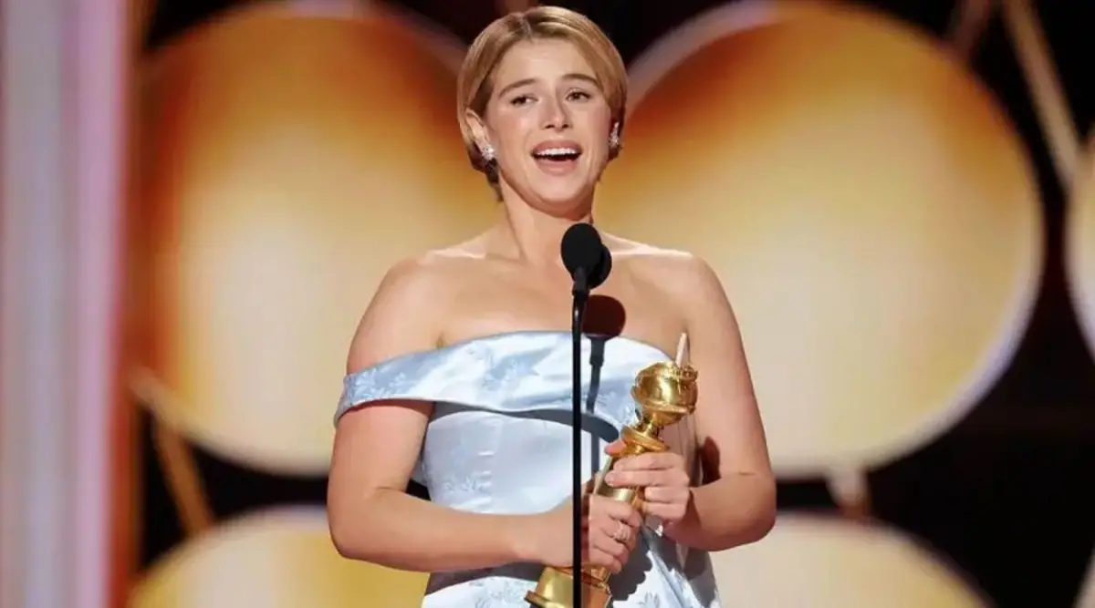 JESSIE BUCKLEY. Recibió el premio a mejor actriz en un drama, por su papel en “Hamnet”, de Chloé Zhao.