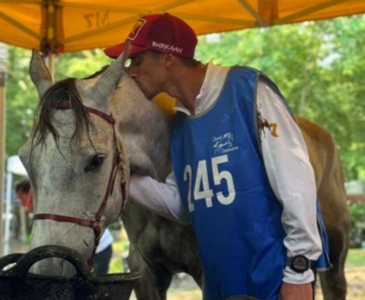 Vivía en Francia y estaba de visita: quién era el joven marplatense que murió arrastrado por la ola gigante en Mar Chiquita