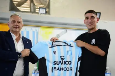 Mi inconducta será dentro de la cancha: la promesa de Centurión al firmar con Racing de Córdoba