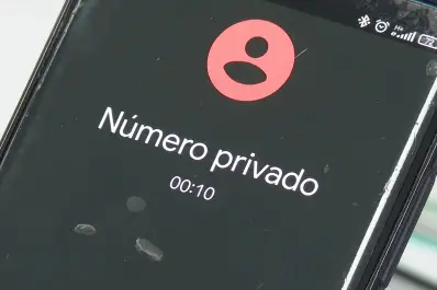 ¿Te llaman números desconocidos? El error que cometés al rechazar la llamada
