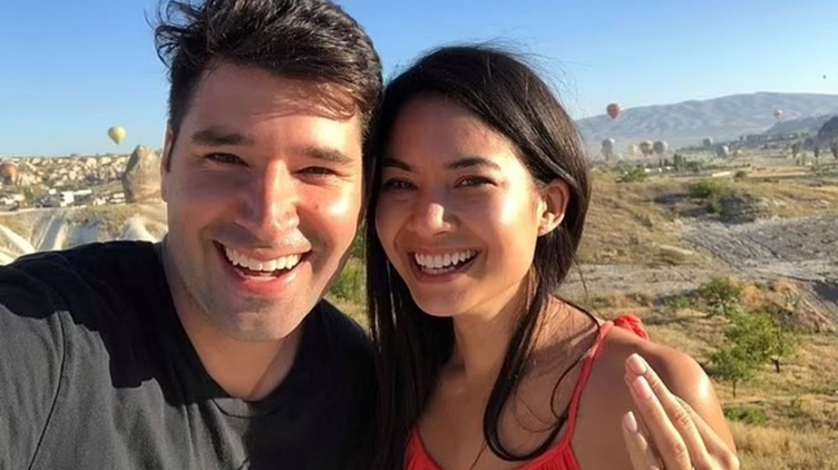 PAREJA MILLONARIA. Melanie Perkins y Cliff Obrecht, el matrimonio australiano que cofundó Canva. / FACEBOOK