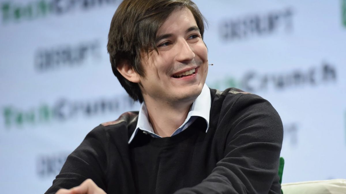 VLAD TENEV. Cofundador y CEO de Robinhood, impulsó la inversión sin comisiones y acercó Wall Street a millones de jóvenes. / MIT