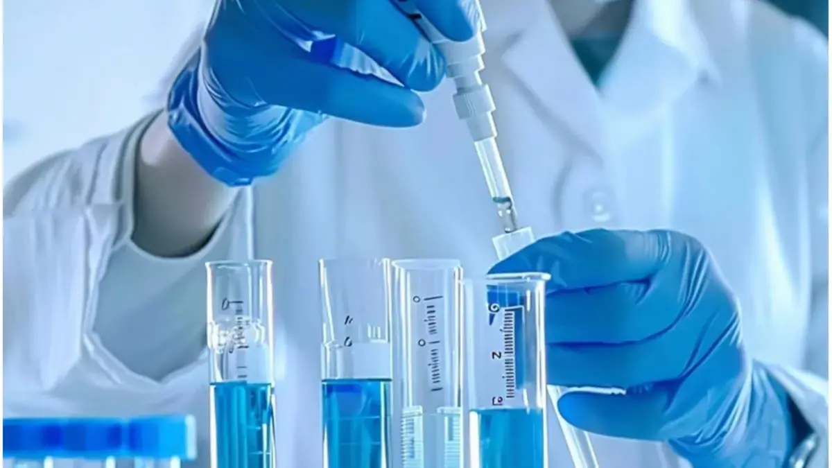 La Anmat inhabilitó a otros cinco laboratorios por irregularidades en la producción de medicamentos