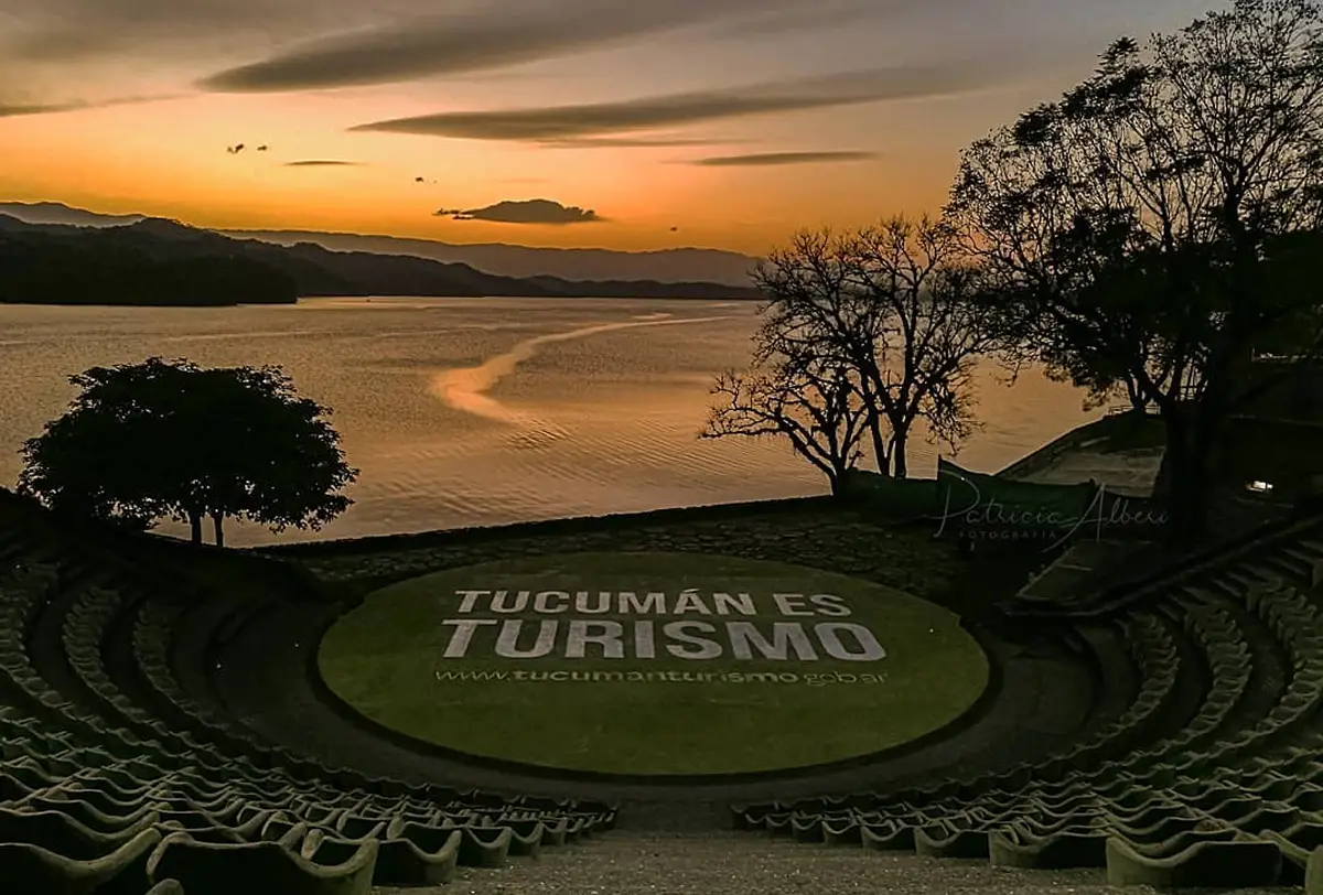 El anochecer de este sábado tendrá un espectáculo para sorprender a toda al familia.