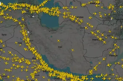 Irán reabrió su espacio aéreo tras casi cinco horas de cierre y crece la tensión con EEUU