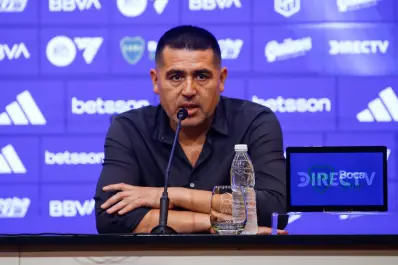 “No nos tenemos que volver locos”: el mensaje de Riquelme a los hinchas de Boca por el mercado de pases