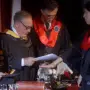 Cómo elegir entre diplomado, magíster o doctorado según tu momento profesional