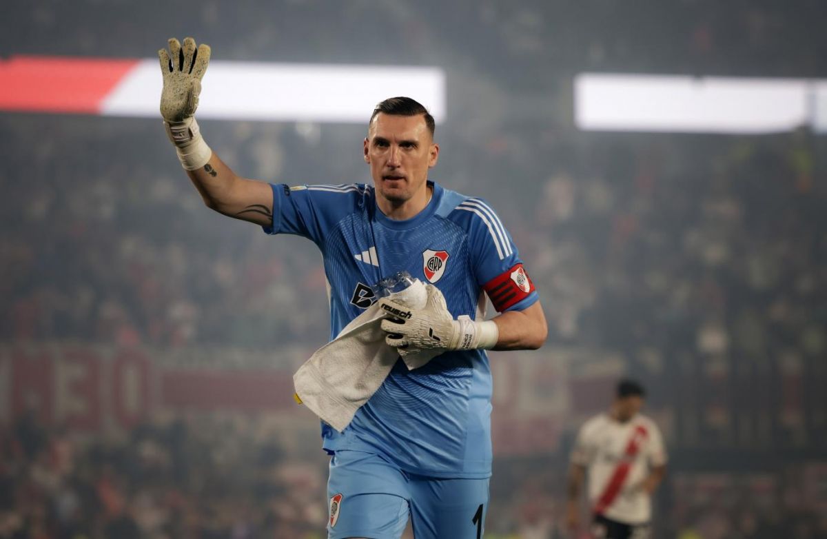 HISTORIA VIVA. Armani tiene más de 300 partidos y 10 títulos con el club de Núñez.