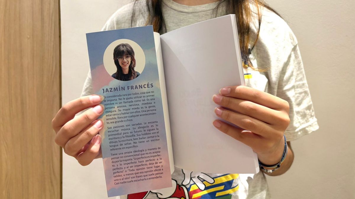 MIRADA GENERACIONAL. Con su obra, Jazmín señala la falta de herramientas para escuchar y contener. / LA GACETA, VICTORIA REINOSO