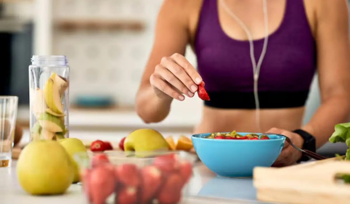 Una alimentación equilibrada ses fundamental para cuidar nuestra salud. Foto tomada de freepik.com. 