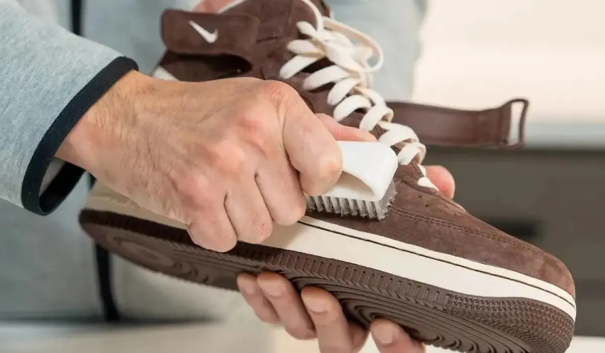 El secreto para limpiar las zapatillas de gamuza y mantenerlas como nuevas