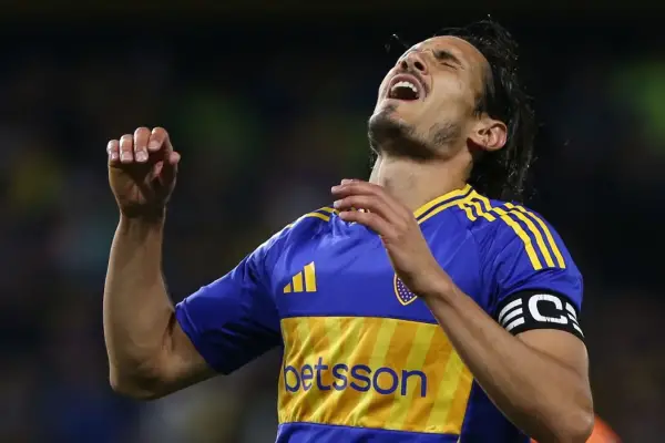 “Todo más cerca”, el mensaje de Cavani mientras continúa su puesta a punto en Boca