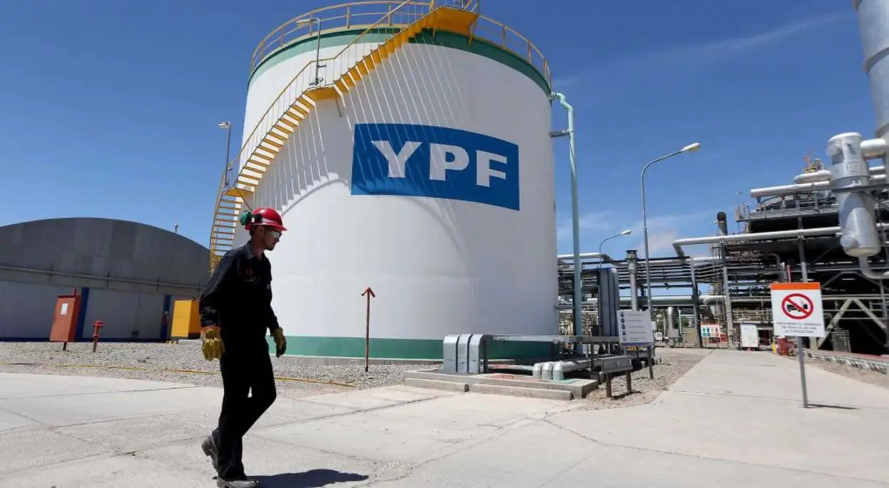 YPF quiere vender Metrogas.