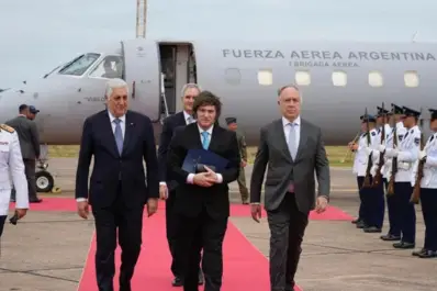 Javier Milei llegó a Paraguay para la firma del acuerdo comercial Mercosur-Unión Europea