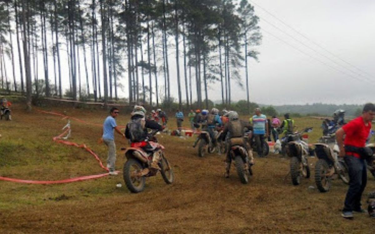 PURA DESTREZA. Los hermanos rompieron récords en el transmontaña 2013.