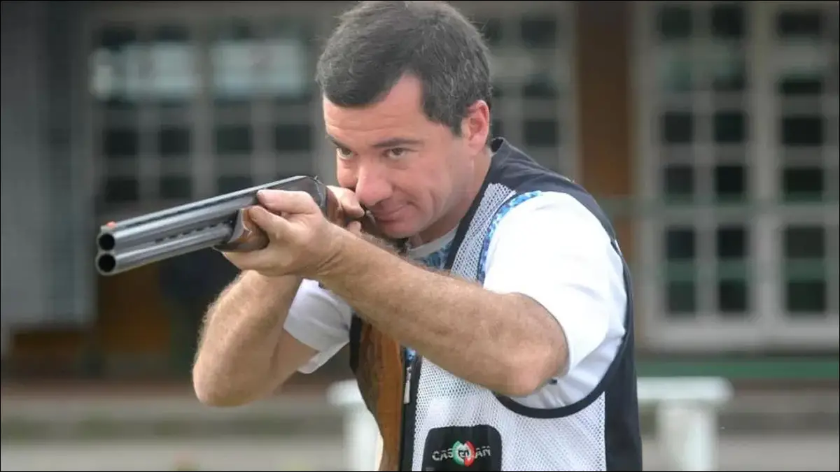 PRECISIÓN. Vidal Sanz construyó su camino disparo a disparo, sin soltar ninguna de sus vocaciones.