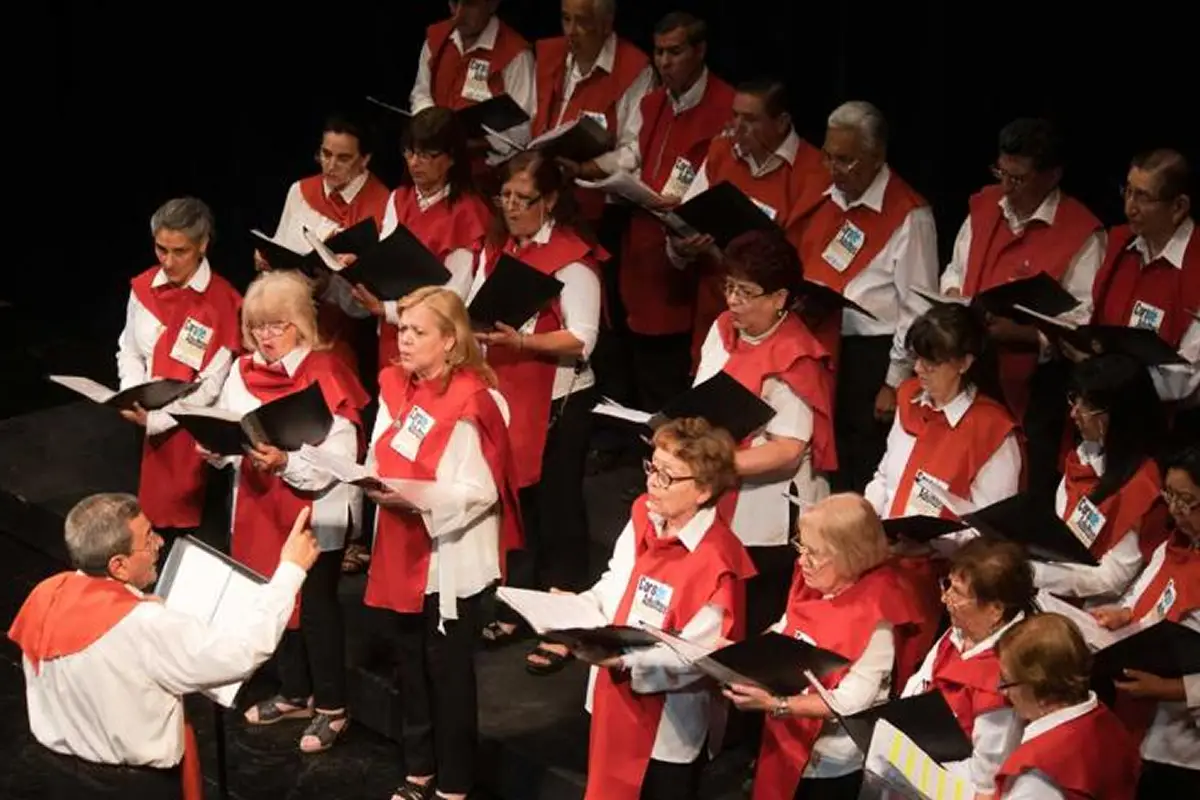 El Coro para Adultos Mayores ofrecerá espacios de formación musical a quienes ingresen al cuerpo de canto.