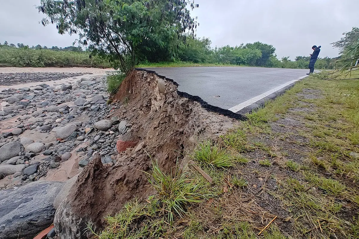 El corte total en la Quebrada de Lules sobre la ruta 321.