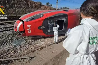 Tragedia ferroviaria en España: 40 fallecidos, más de 150 heridos y tres días de luto nacional