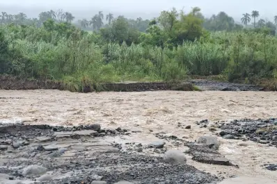 Tucumán, bajo el agua: “La única ruta intransitable hoy es la 321 en la quebrada de Lules”, dijo Nazur