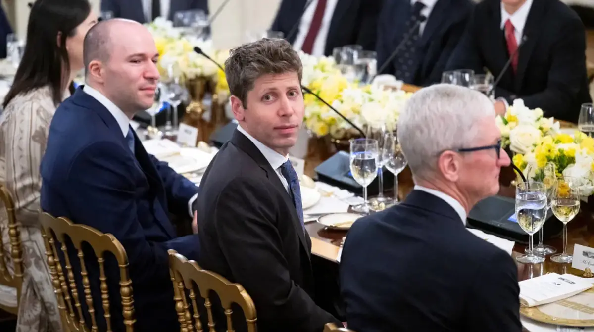 ¿Cuánto gana un empleado de Open AI?