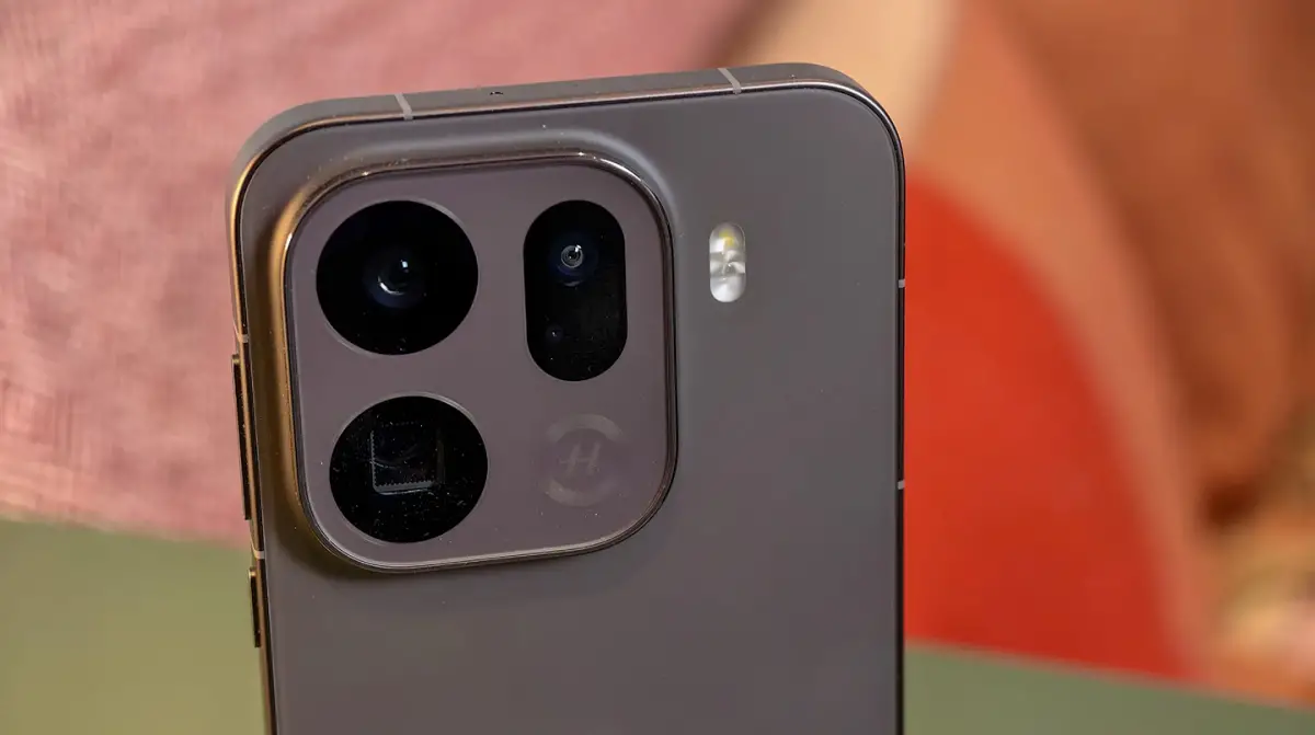 Oppo Find X9 Pro, el teléfono que permite cruzar el océano y aún así tener batería.