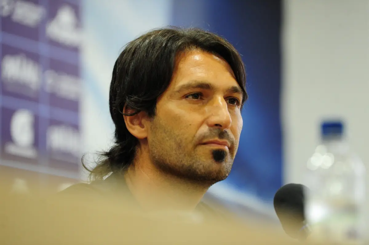 ILUSIÓN. Hugo Colace volvió a hablar con la prensa tras la gira por Uruguay, durante la presentación de los refuerzos y a pocas horas del debut de Atlético en el torneo Apertura.