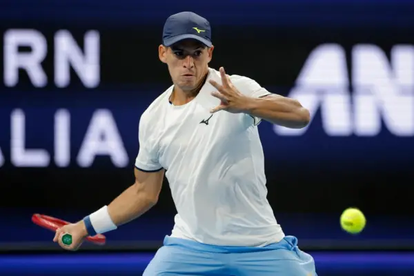 Abierto de Australia: Cerúndolo y Etcheverry avanzan a tercera ronda; Báez juega esta noche