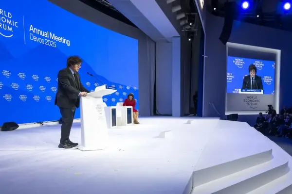 Javier Milei en Davos: reiteró su defensa al capitalismo de libre mercado y criticó la intervención estatal