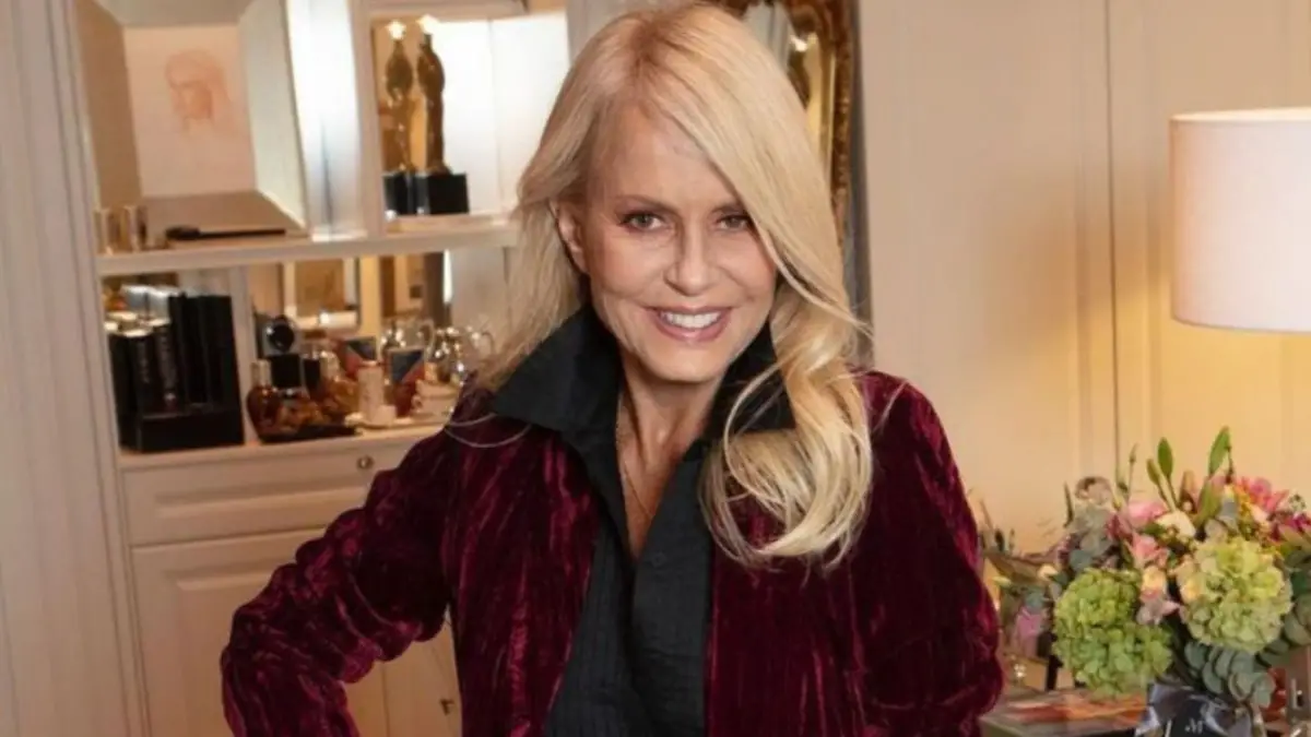 La increíble residencia de Cecilia Bolocco, exesposa de Carlos Menem, frente al océano