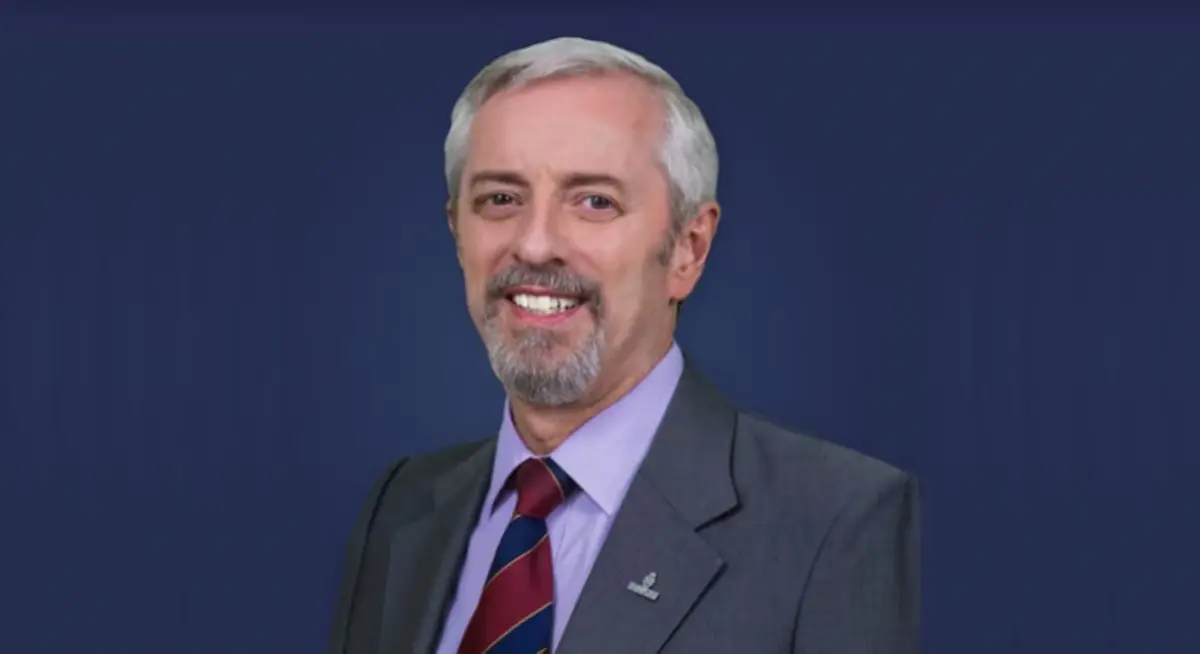 CARLOS CASARES. Renunció el titular del Enargas.