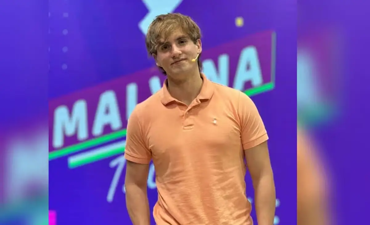 OPORTUNIDADES. Máximo Carpio armó una comunidad que ayuda a jóvenes a encontrar becas y formación.