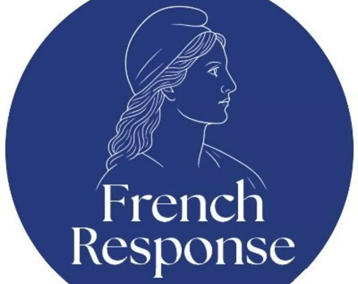 Con ironía, Francia ataca la desinformación en redes sociales