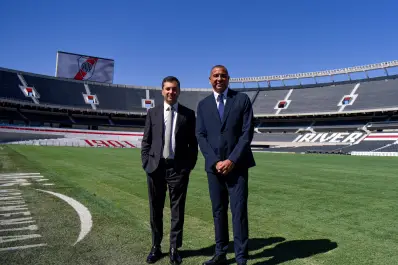 Un embajador de lujo: David Trezeguet regresa a River para potenciar la marca a nivel global