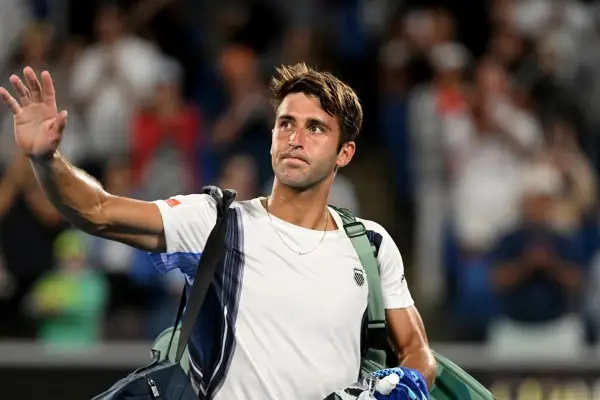 Etcheverry dio pelea ante un Top 10, pero se despidió del Abierto de Australia