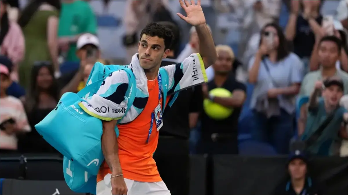 FIN DE LA ILUSIÓN. El tenista argentino Francisco Cerúndolo se despidió del primer Grand Slam de la temporada tras quedar eliminado en octavos de final en Melbourne.