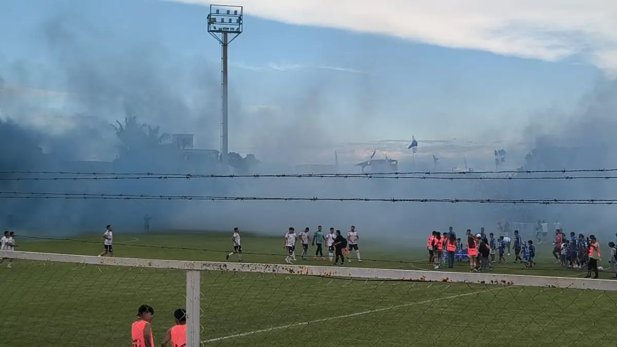 ¡El Rojo está en el campo de juego!