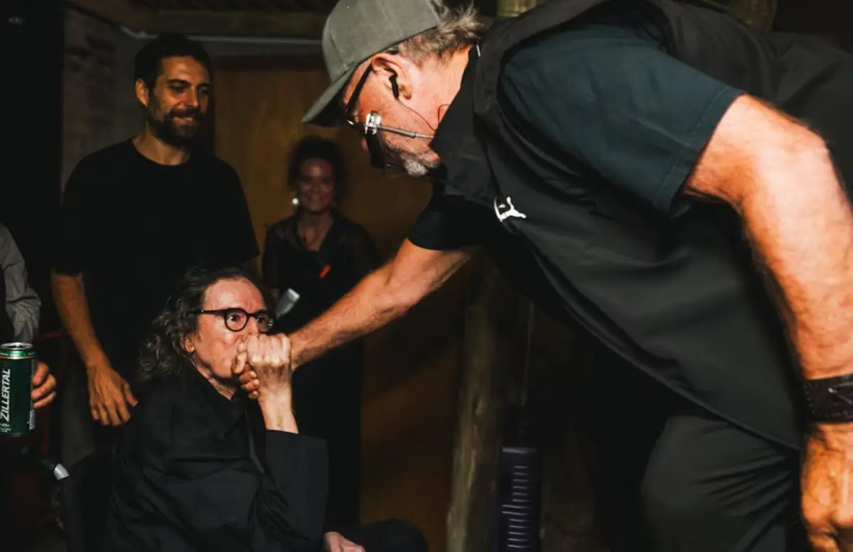 CHARLY GARCÍA. Reapareció en Punta del Este y revolucionó un show de León Gieco y Agarrate Catalina.