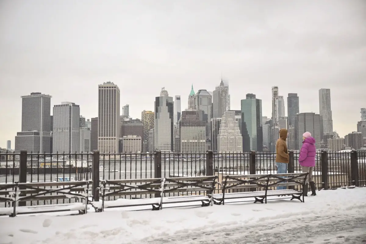 Una megatormenta de nieve deja unos 21 muertos y 800.000 hogares sin energía